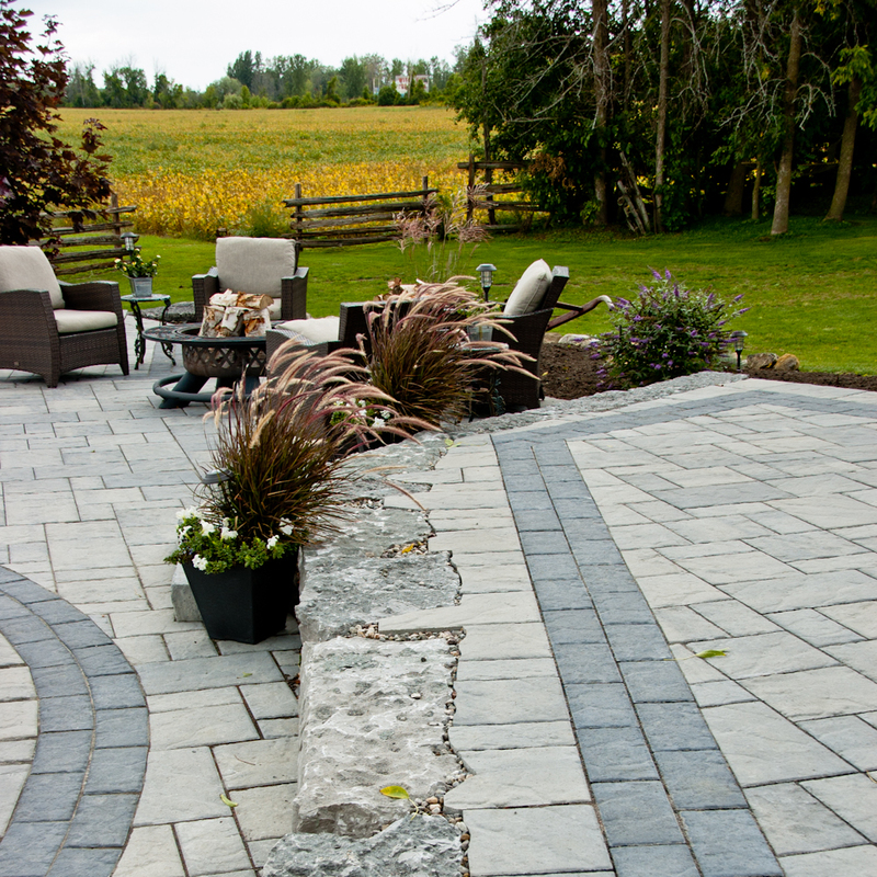 Pool patio landscaping